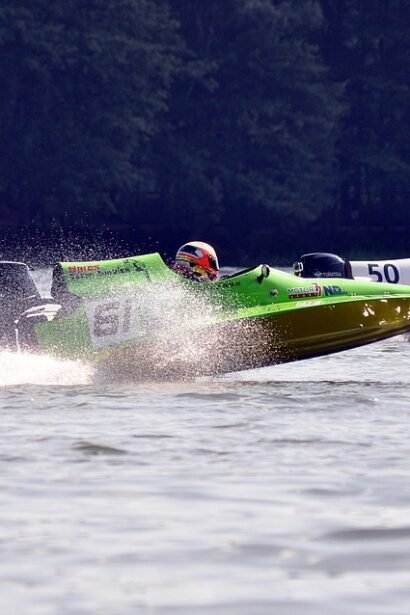 Meet the Mavericks: Influential Surf Pioneers in Portugal