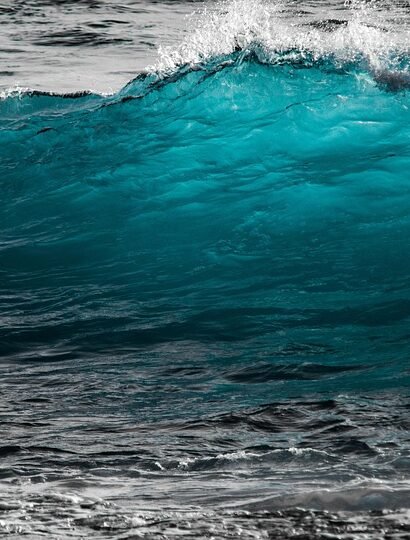 Riding the Waves: Top 10 Surf Spots in Portugal You Can’t Miss!